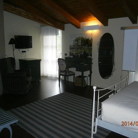 Foresteria Del Castello Torre Canavese Rum bild